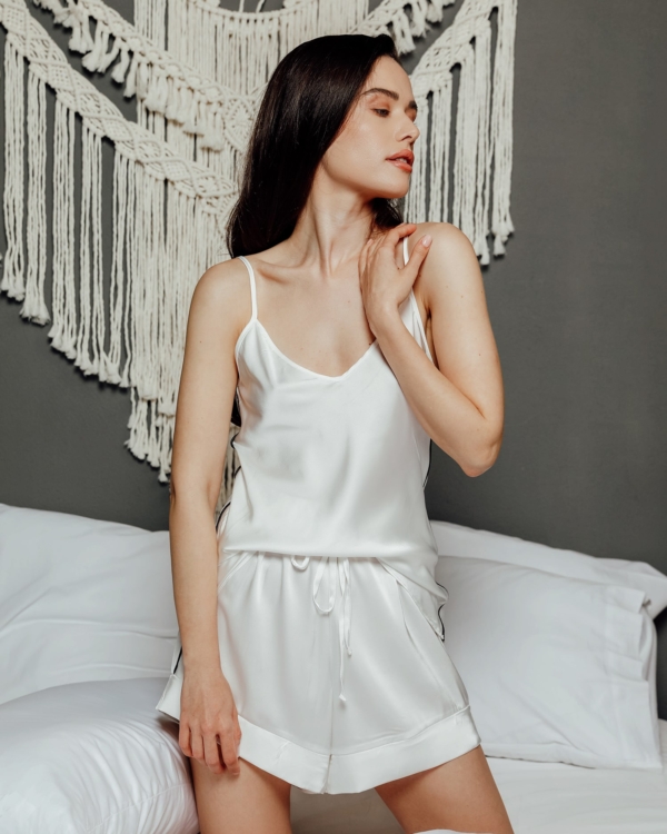pijama-scurta-alba