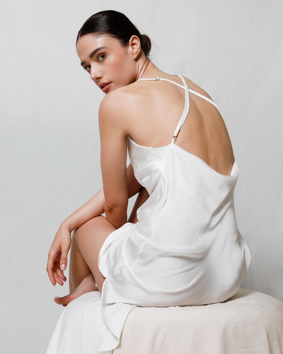 rochie-lunga-alba-mireasa